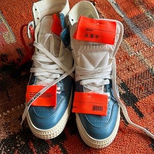 NEW HI-TOP OFF-COURT 3.0 SNEAKERS IN BLUE WOMEN